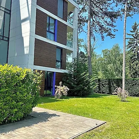 Отель Azur Port - And Free Welness In Azur 5*